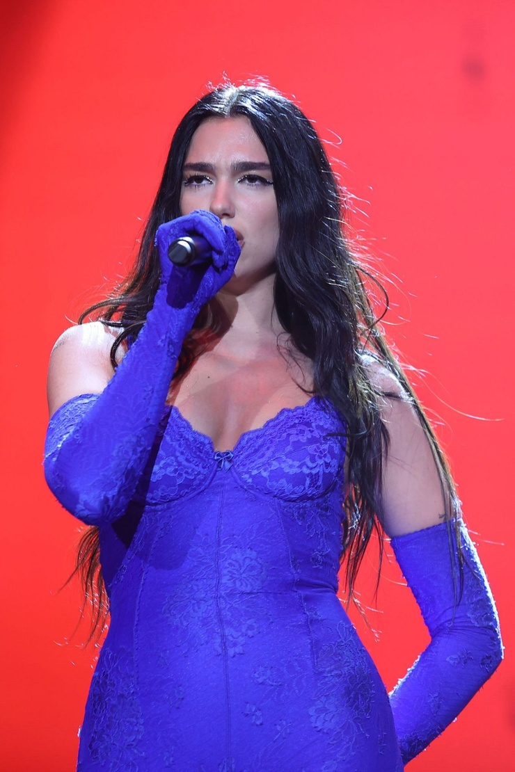 Dua Lipa