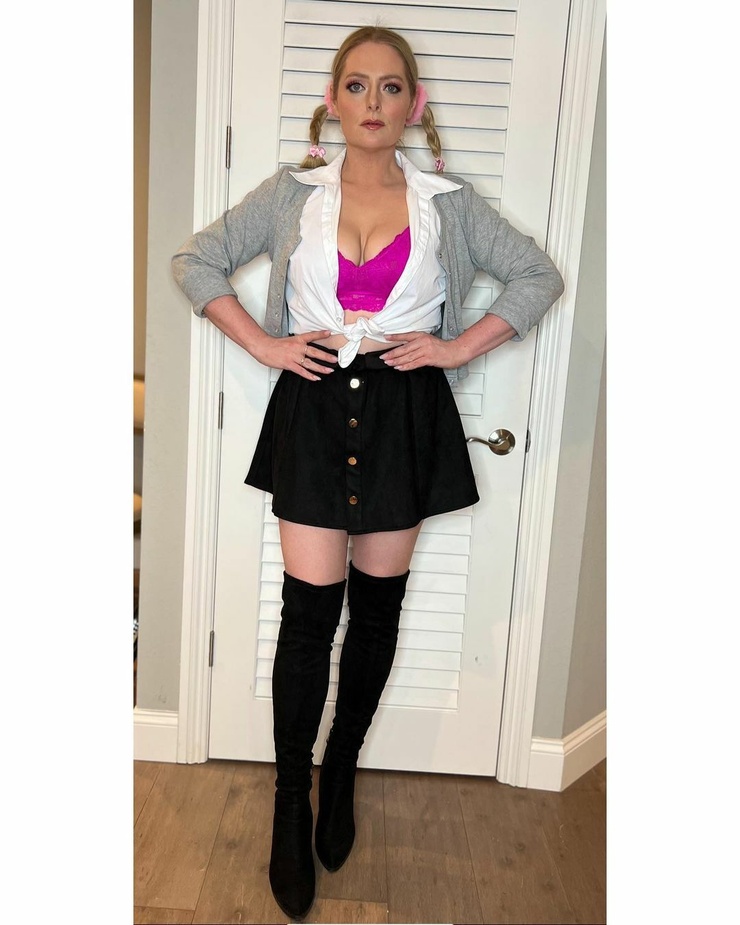 Lauren Ash