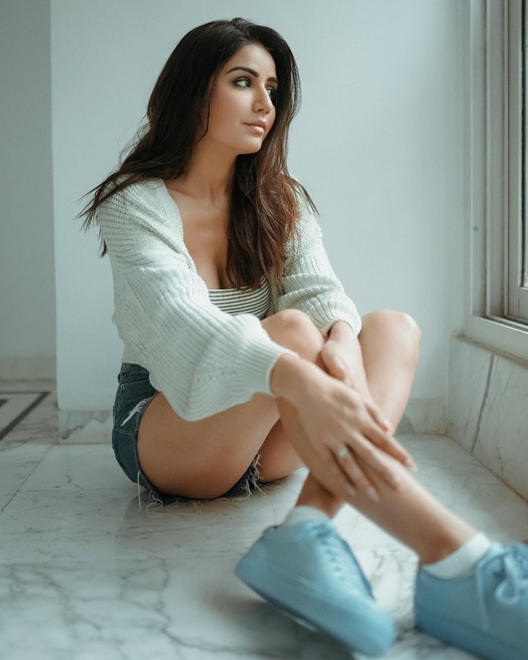 Amy Aela
