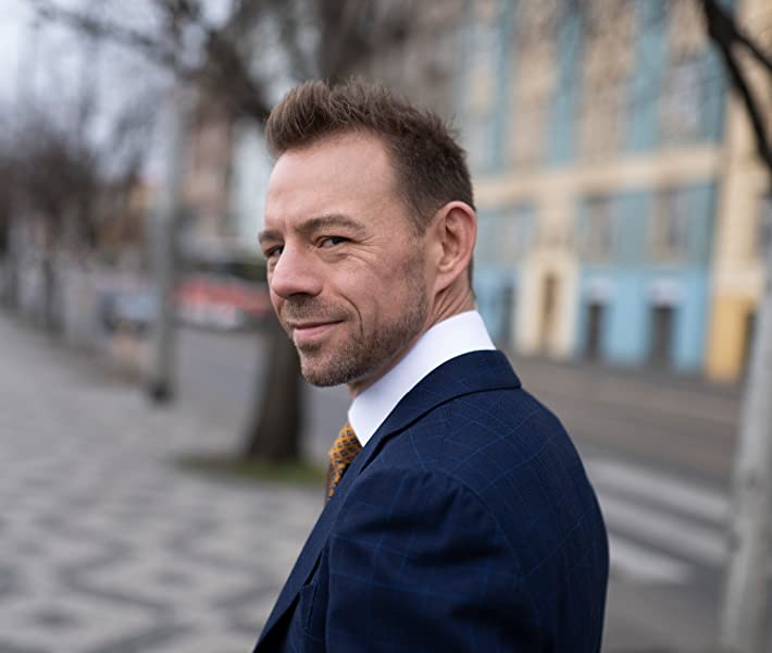 Erik Everhard