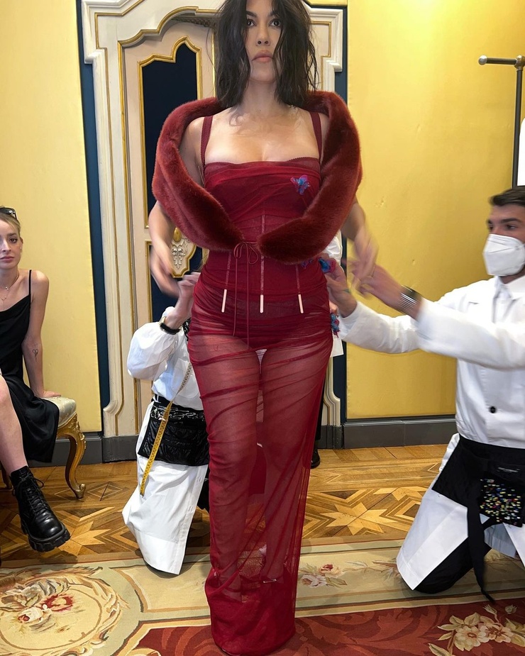 Kourtney Kardashian Kourtney Kardashian