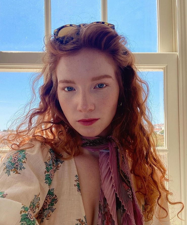 Picture of Annalise Basso