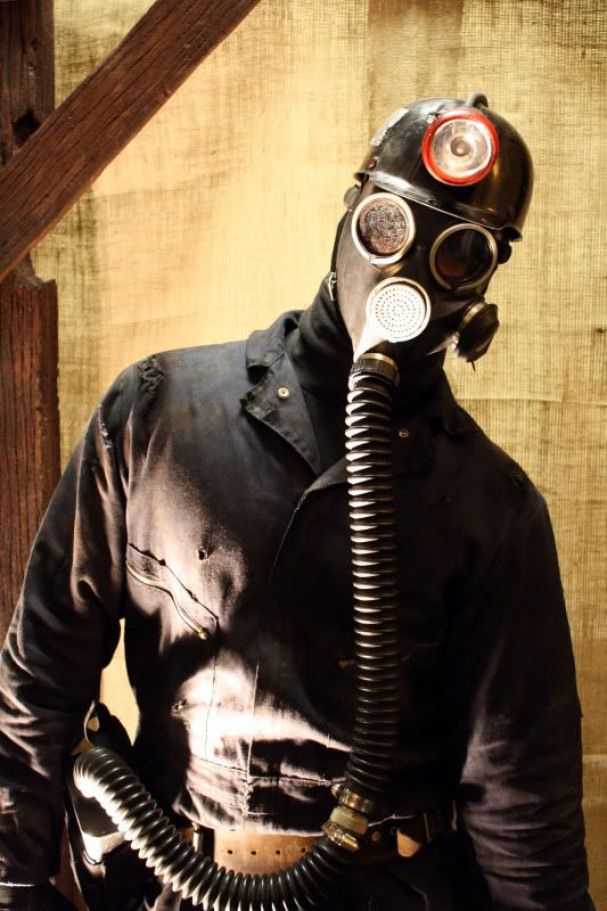 Harry Warden