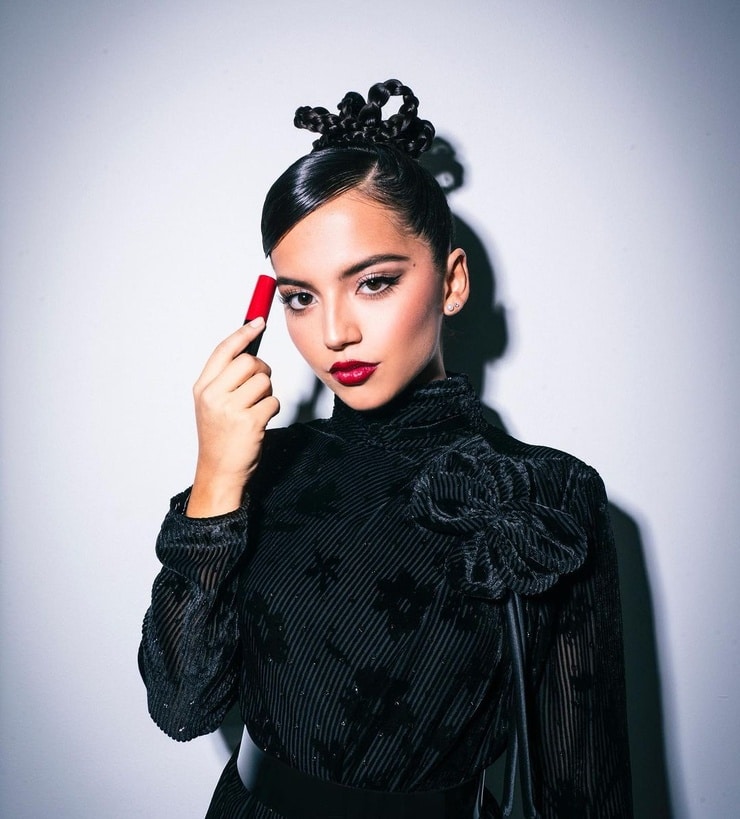 Isabela Moner Isabela Moner