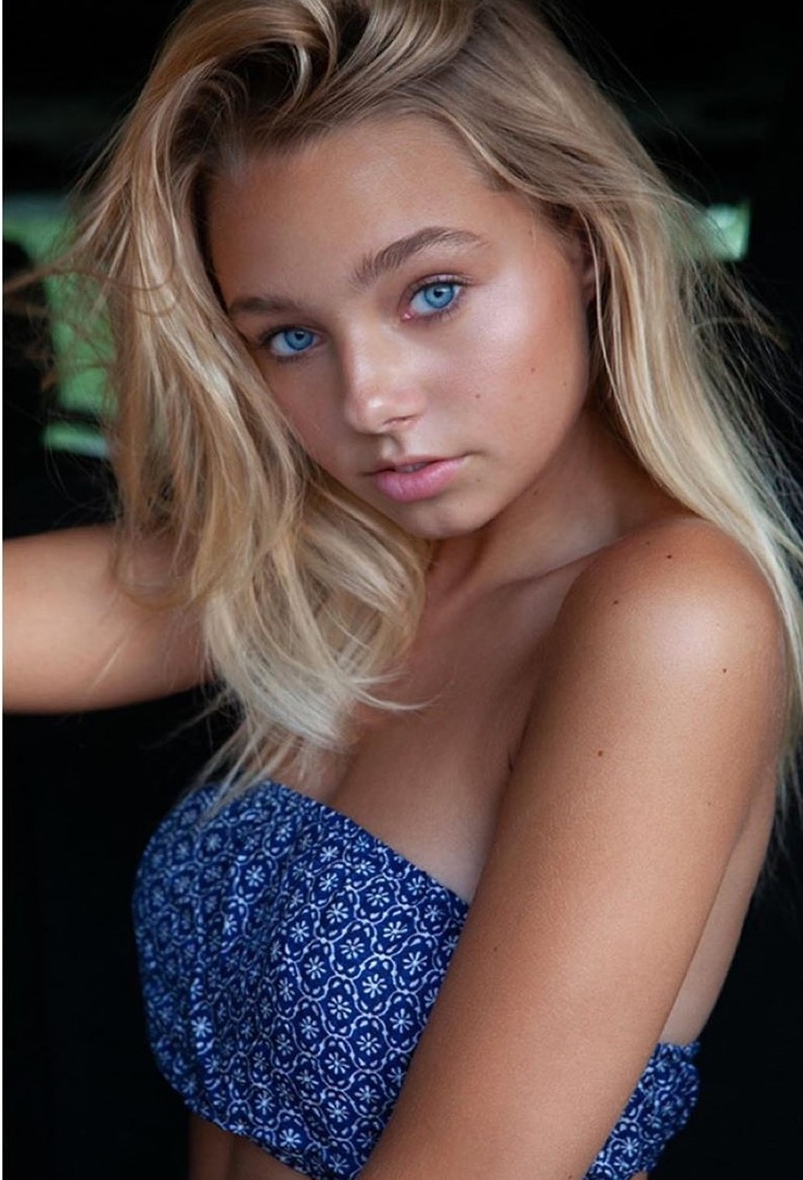 Gwen Rachel Gwen Rachel