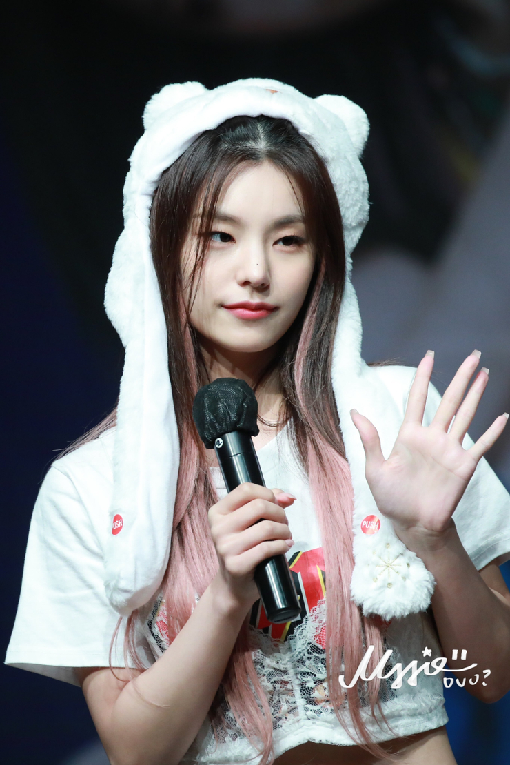 Hwang Yeji