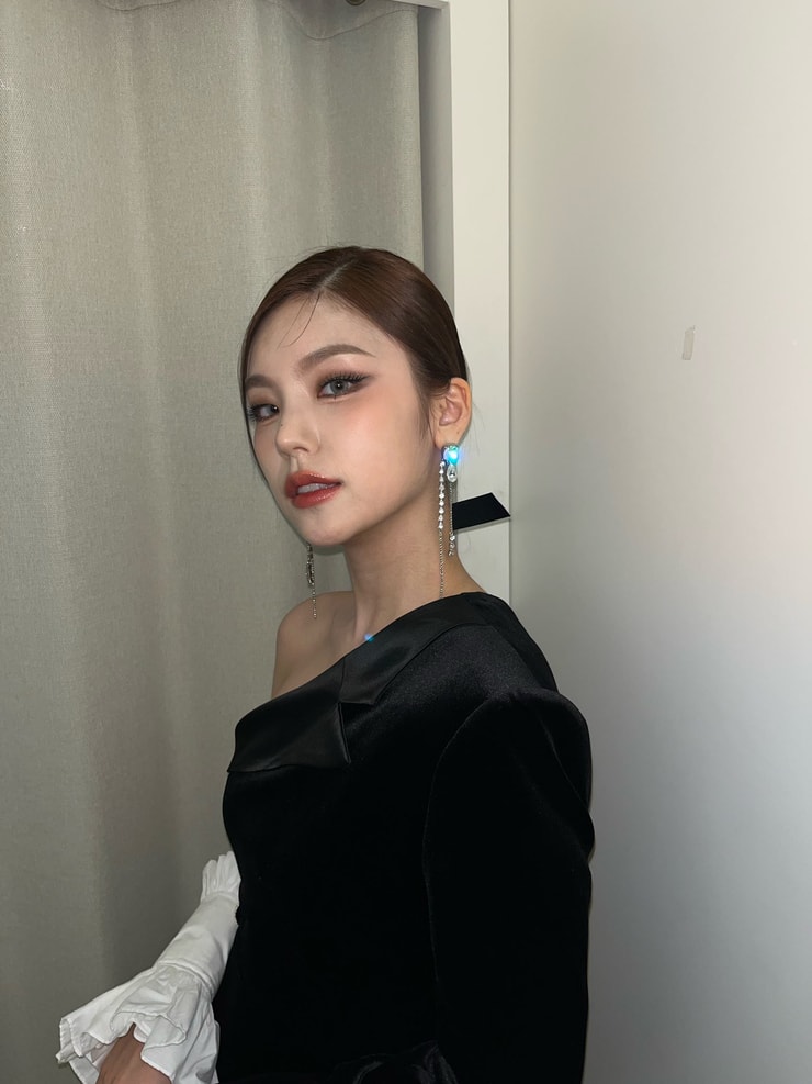 Hwang Yeji