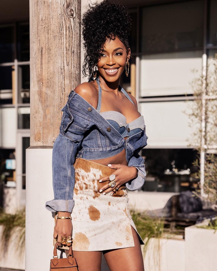 Nafessa Williams