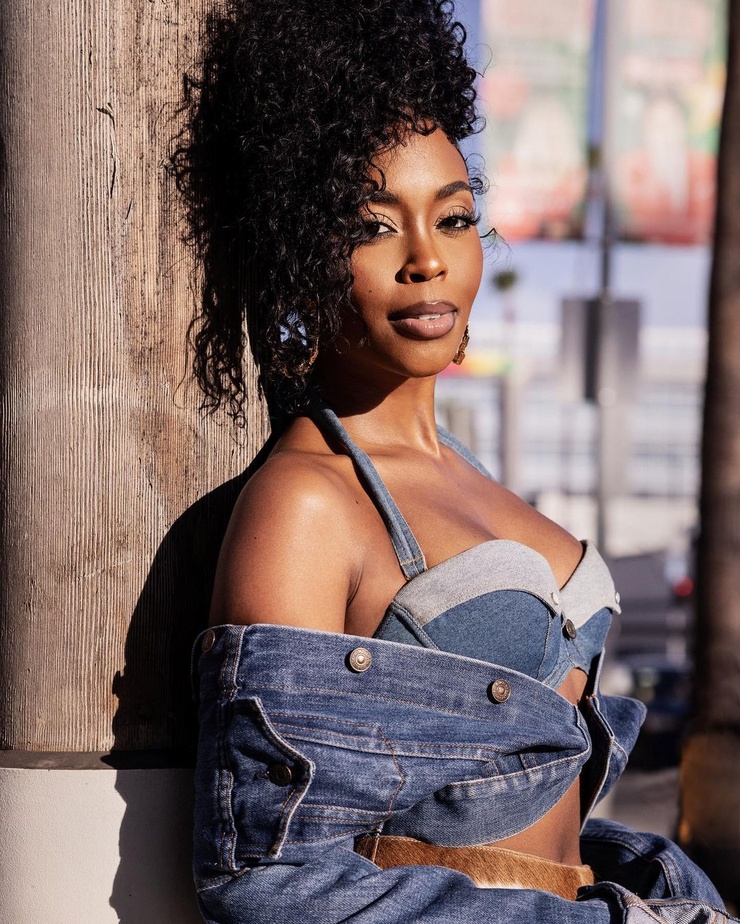 Nafessa Williams