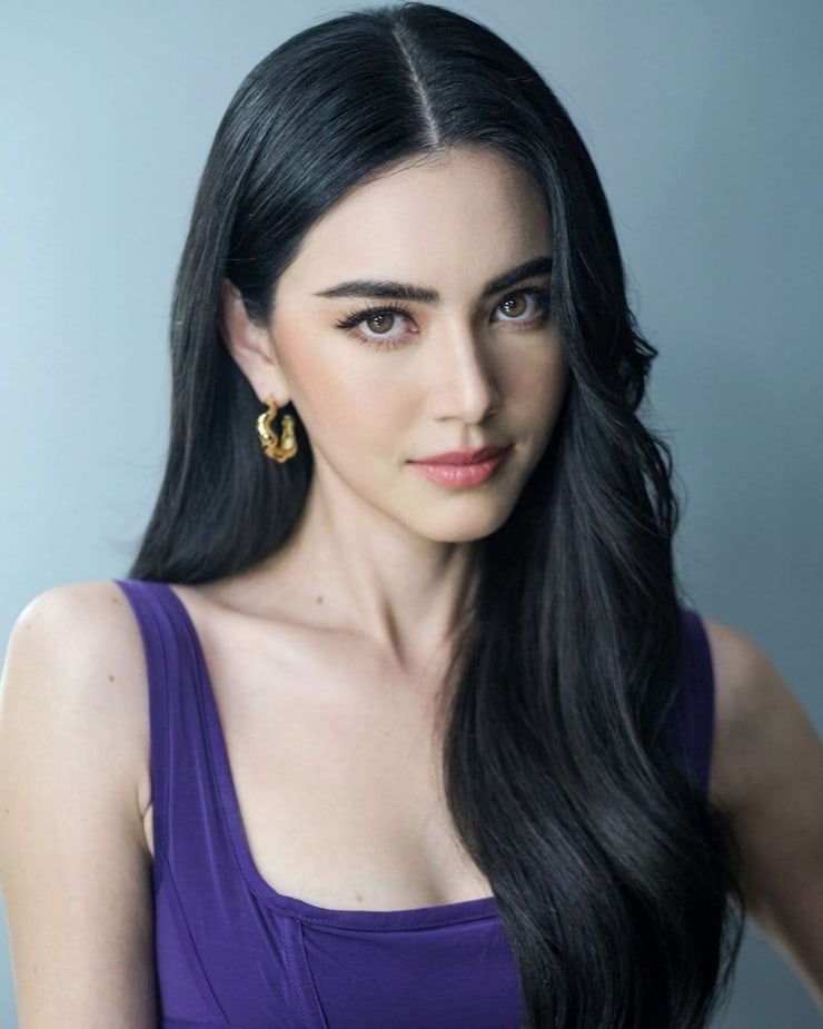 Davika Hoorne Davika Hoorne