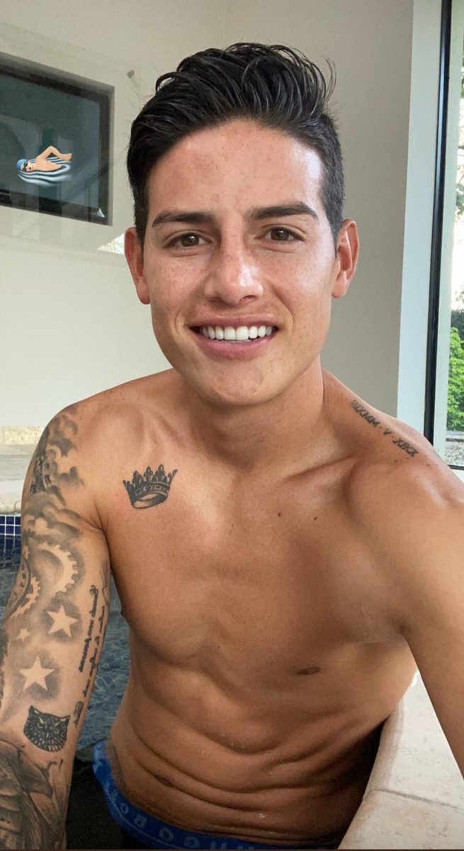 James Rodriguez shirtless