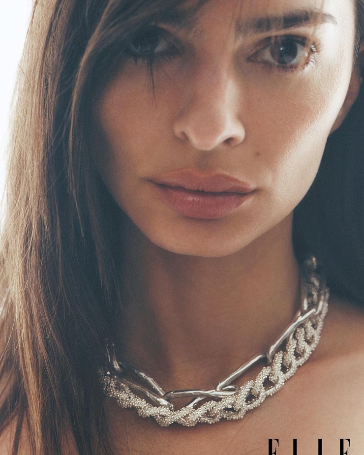 Emily Ratajkowski