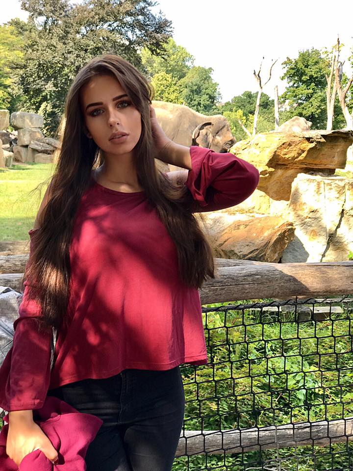 Ines Nikić (model)