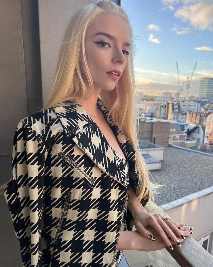Anya Taylor-Joy Anya Taylor-Joy