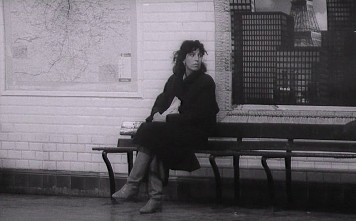 Emergency Kisses (1989)