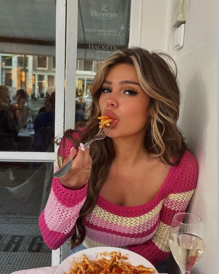 Laura Celia