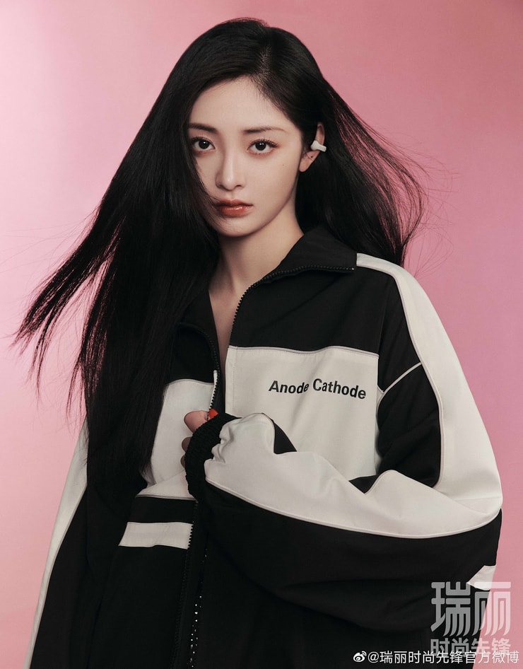 Zhou Jieqiong