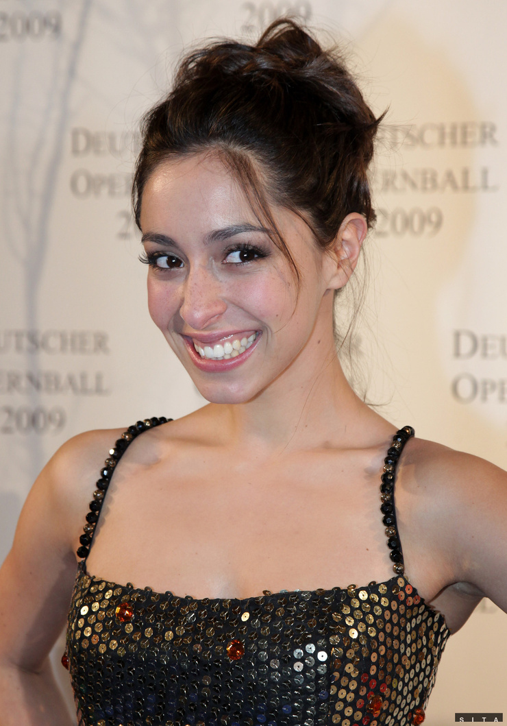 Oona Chaplin Oona Chaplin