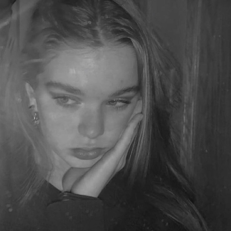 Summer H. Howell image