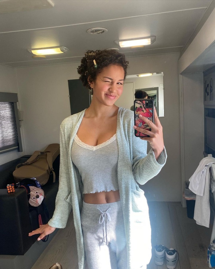 Sofia Wylie