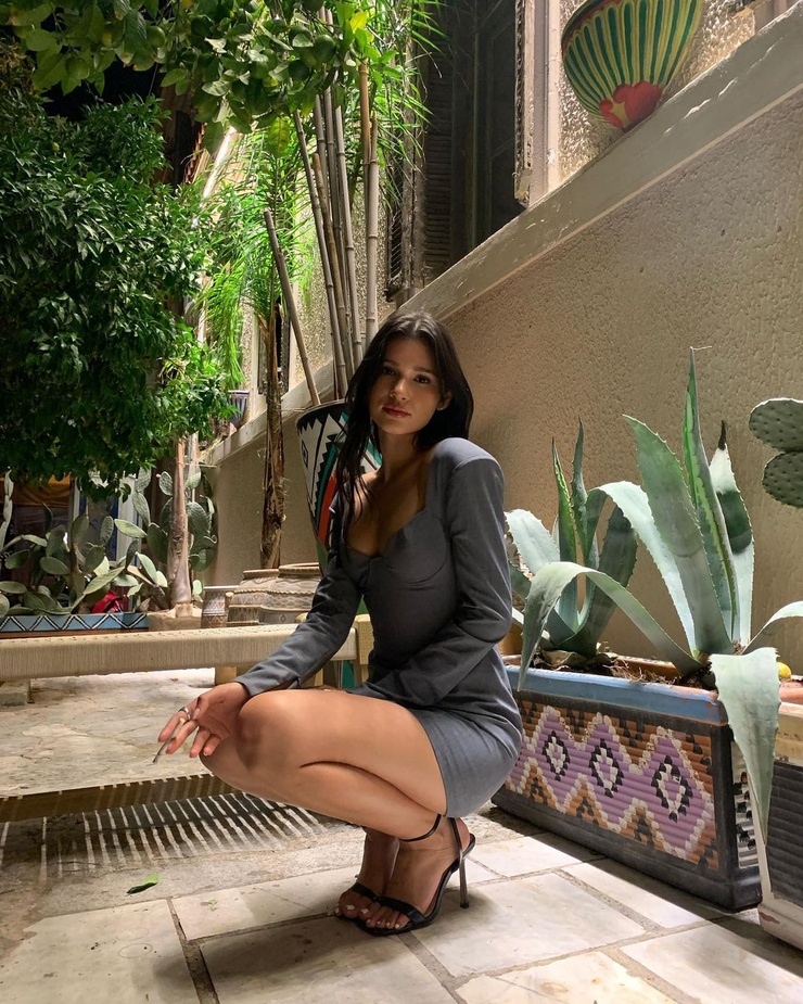 Giovanna Reyes Giovanna Reyes