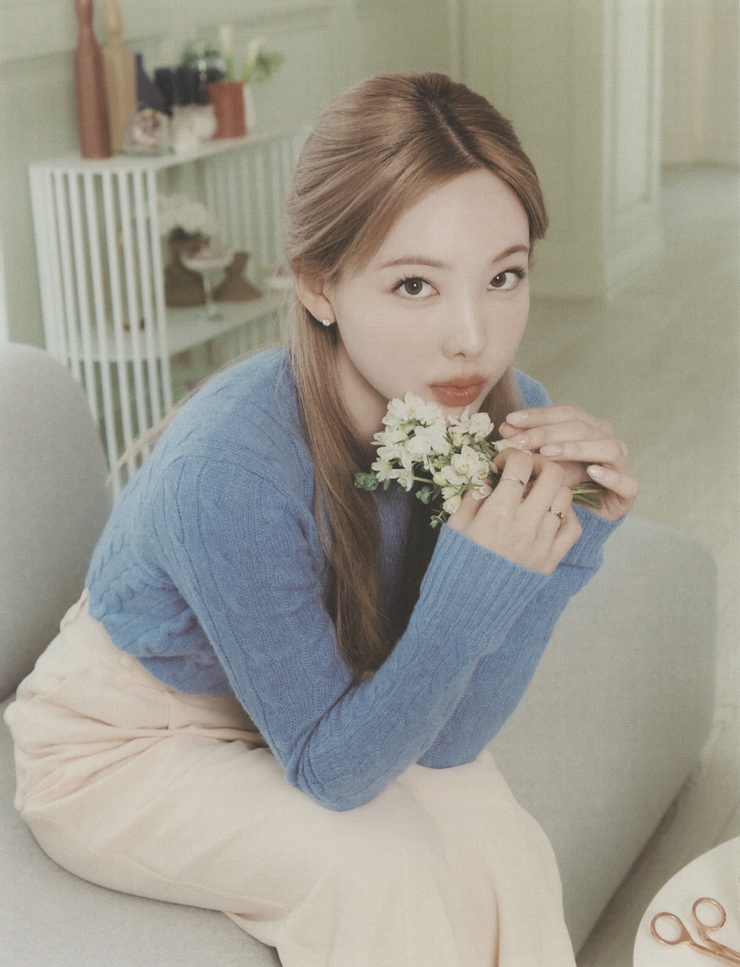 Im Nayeon