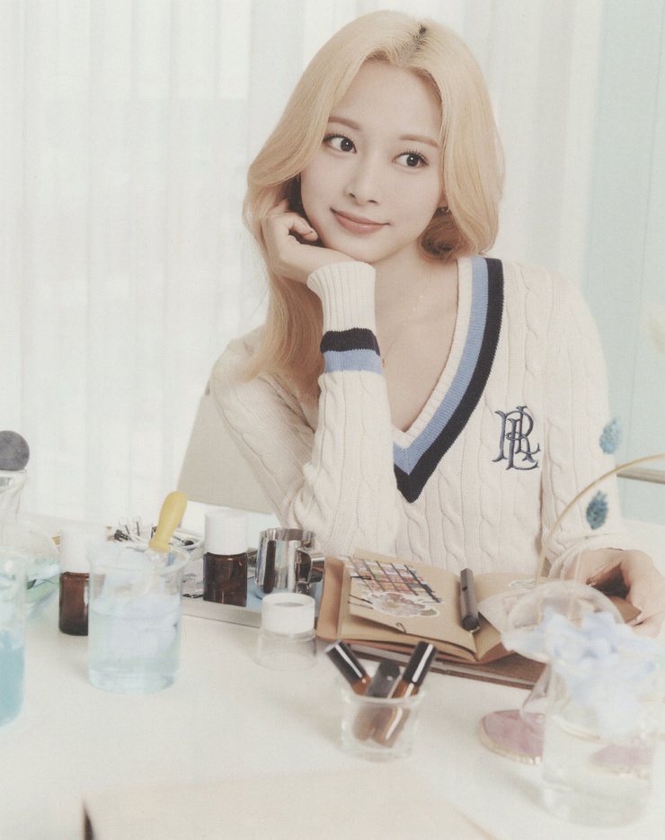 Chou Tzu-yu (Tzuyu)