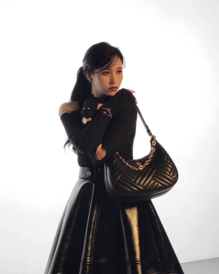 Myoui Mina