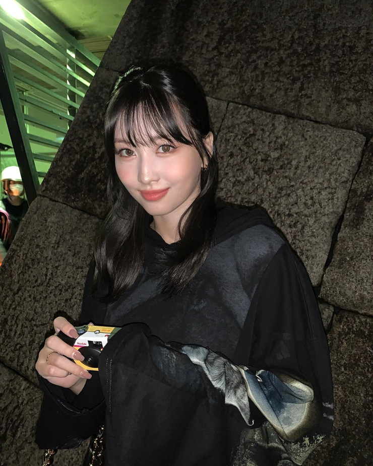 Hirai Momo