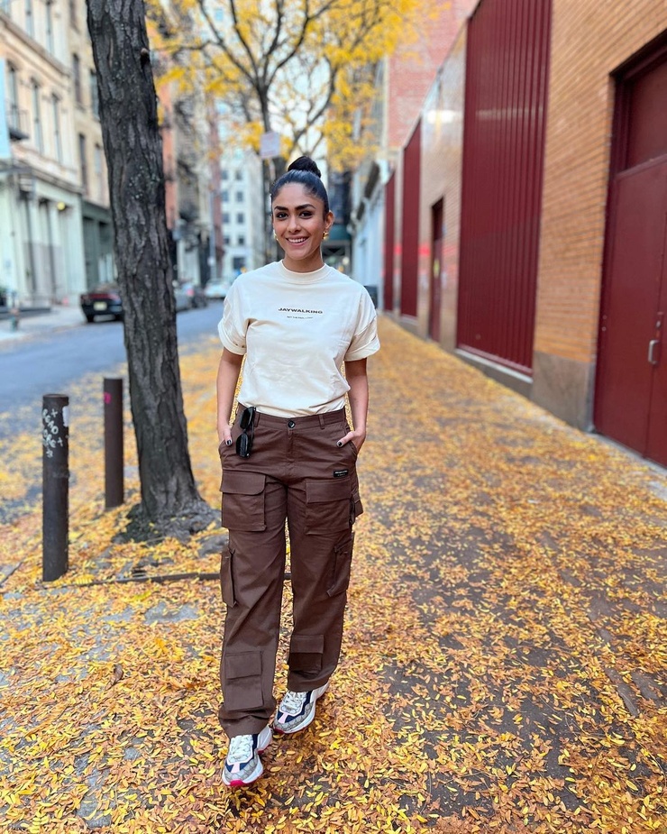 Mrunal Thakur