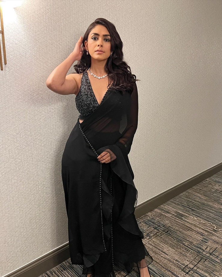 Mrunal Thakur