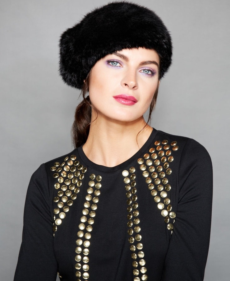 Yaya Kosikova Yaya Kosikova