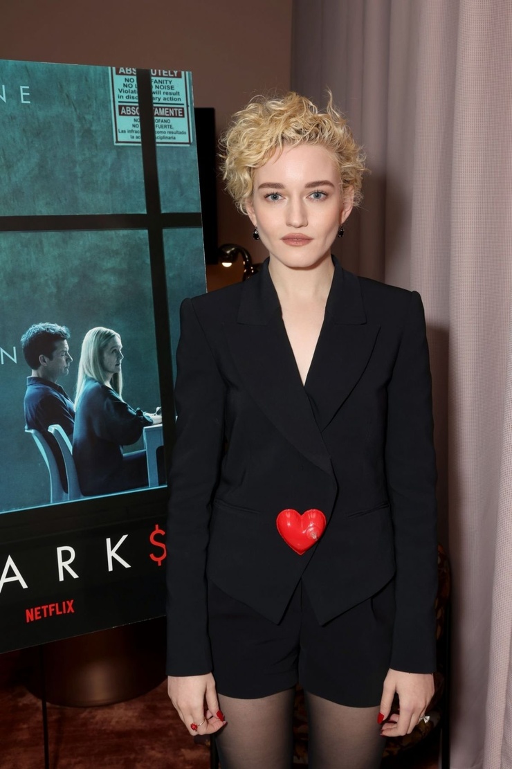 Julia Garner