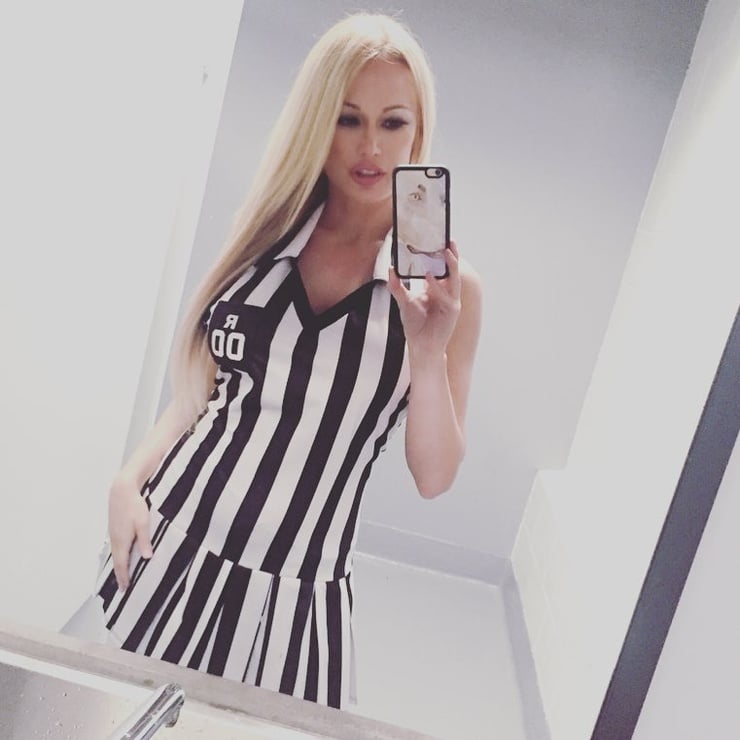 Lana Ashleigh (star)