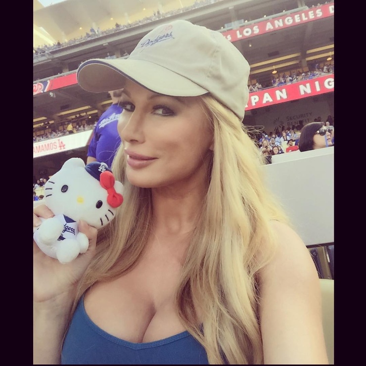Lana Ashleigh (star)