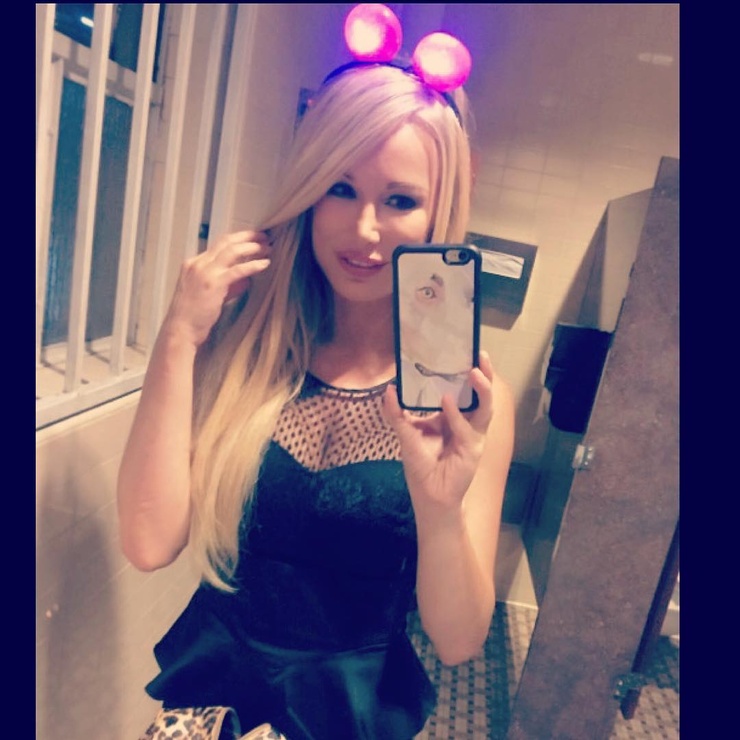 Lana Ashleigh (star)