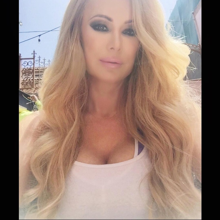 Lana Ashleigh (star)