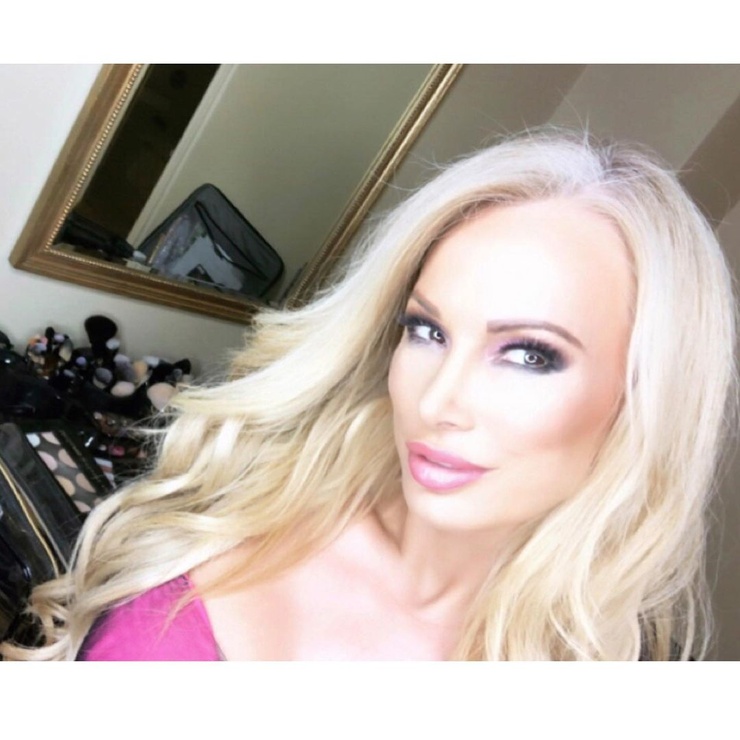 Lana Ashleigh (star)