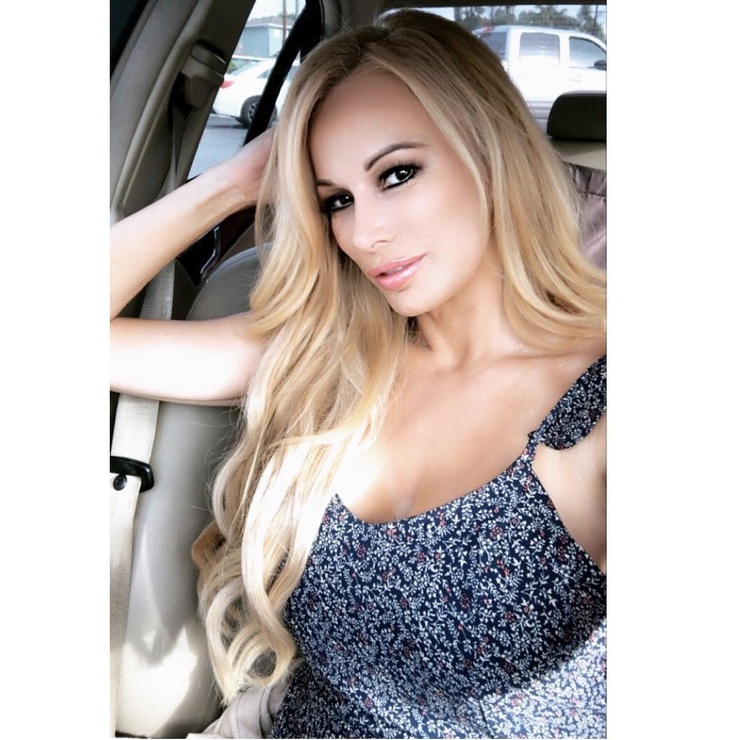 Lana Ashleigh (star)