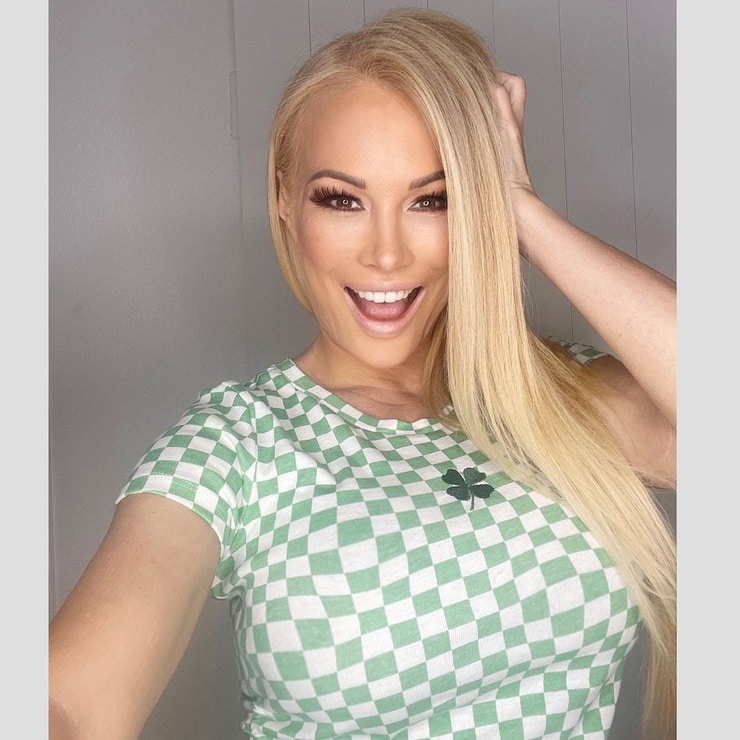 Lana Ashleigh (star)
