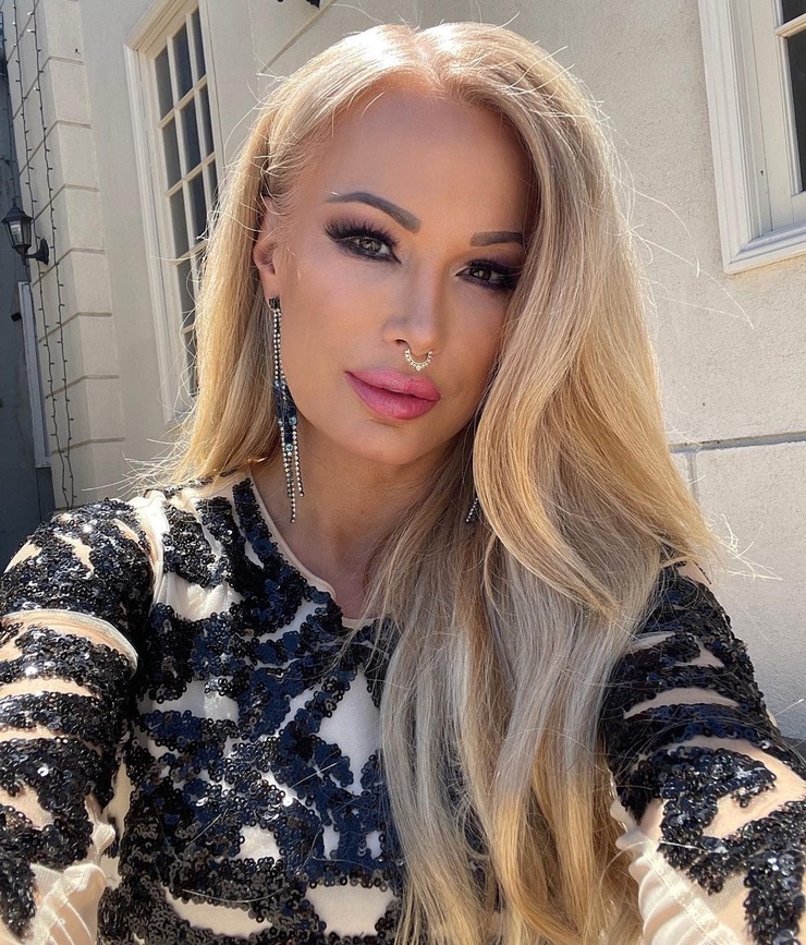 Lana Ashleigh (star)