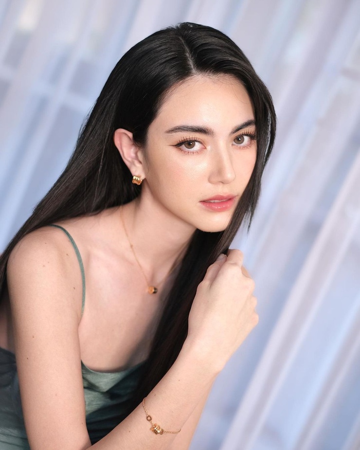 Davika Hoorne
