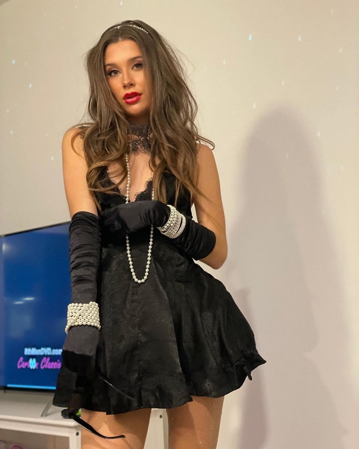 Natasha Calis Natasha Calis