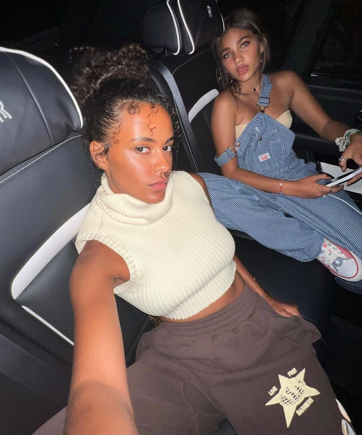 Ava Dash