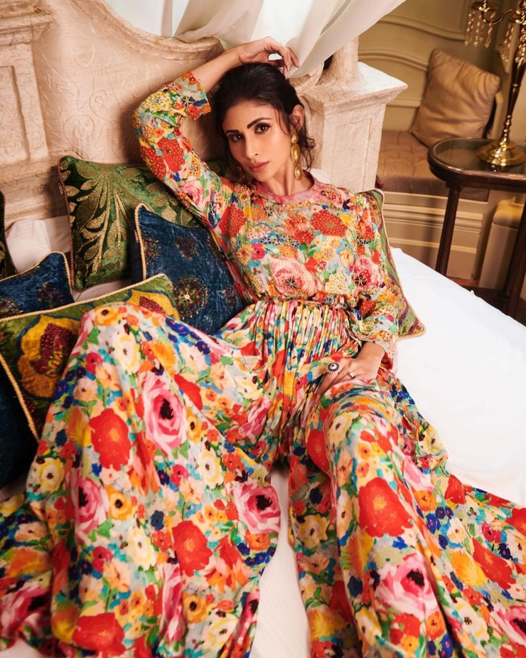 Mouni Roy