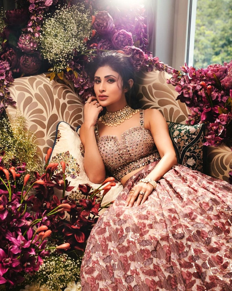 Mouni Roy