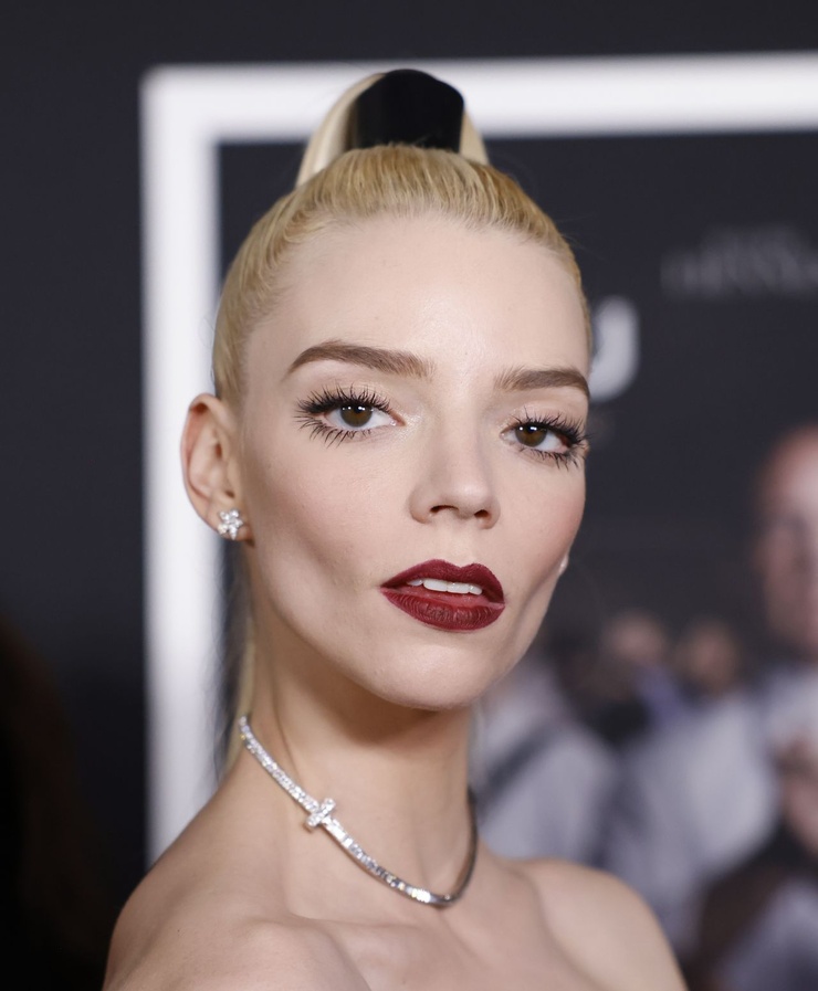 Anya Taylor-Joy Anya Taylor-Joy