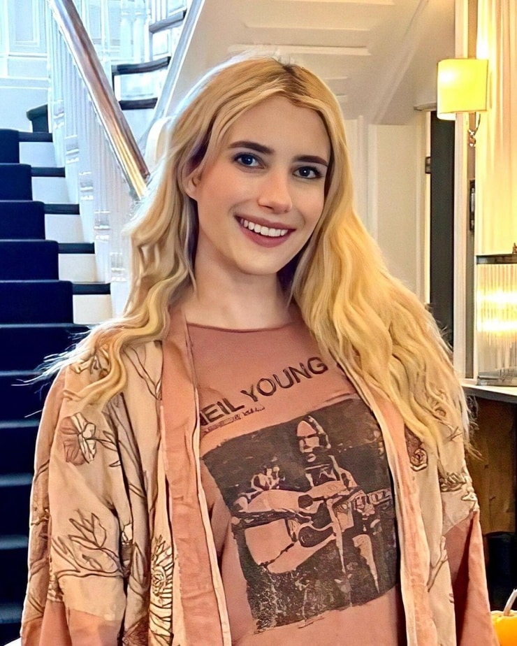 Emma Roberts