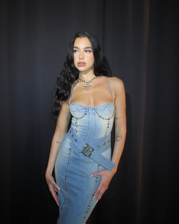 Dua Lipa