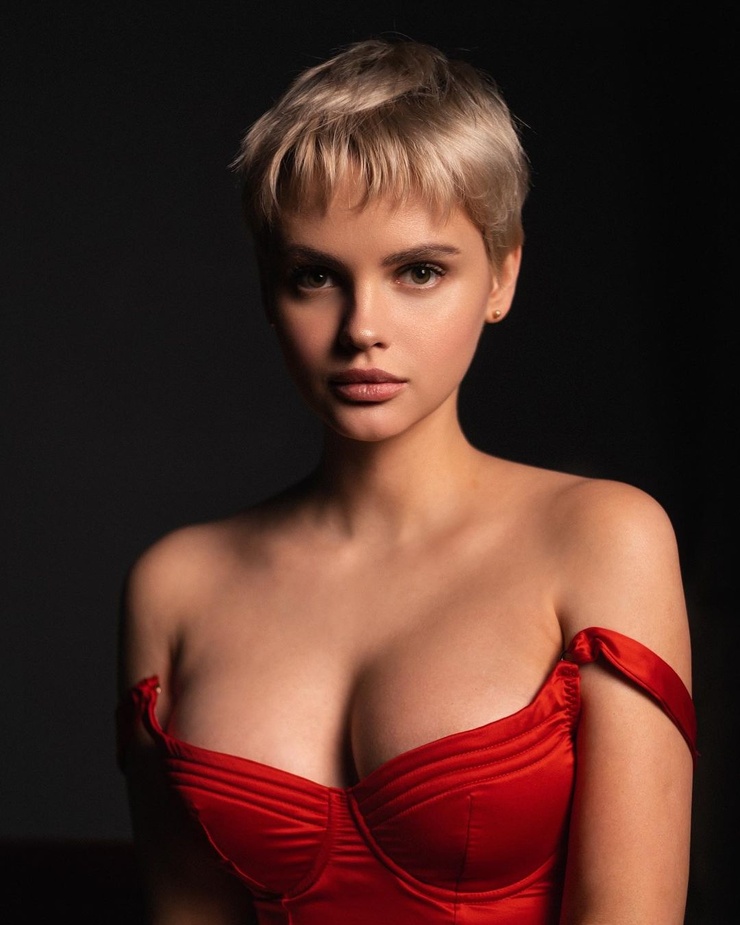 Natasha Udovenko Natasha Udovenko